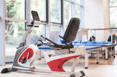 供给居家上门、适老、日间照顾、全期托管、喘